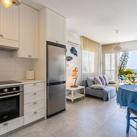 Seawaves 1- Bedroom Apartment Near Meneou Beach Ларнака Экстерьер фото