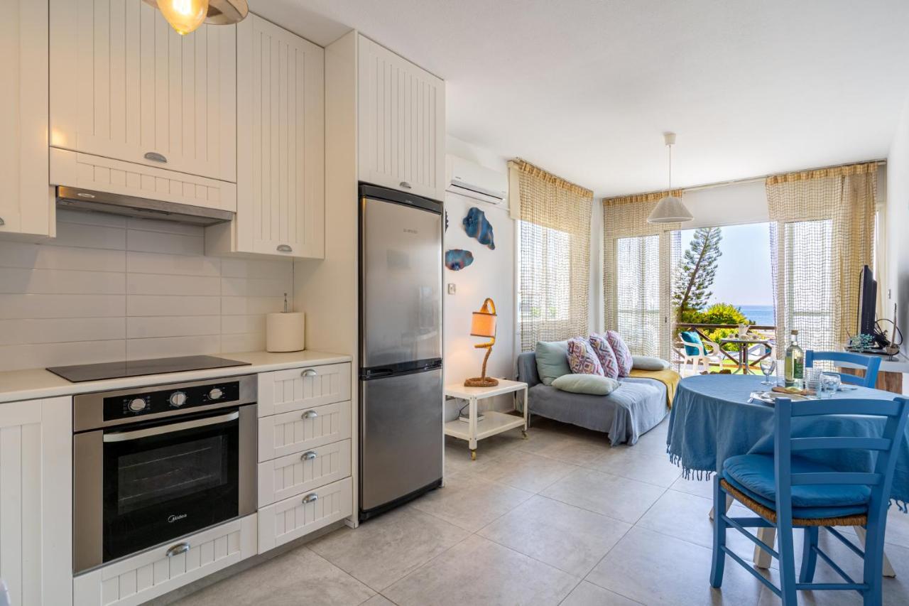 Seawaves 1- Bedroom Apartment Near Meneou Beach Ларнака Экстерьер фото